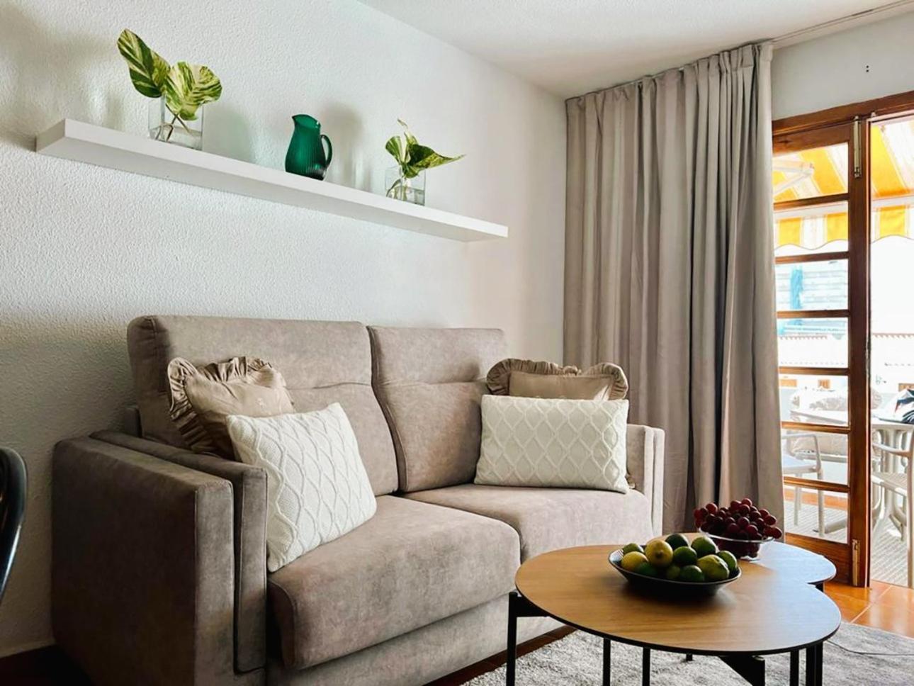 Coconut Apartament In Garden City Playa Feñabe Eksteriør billede
