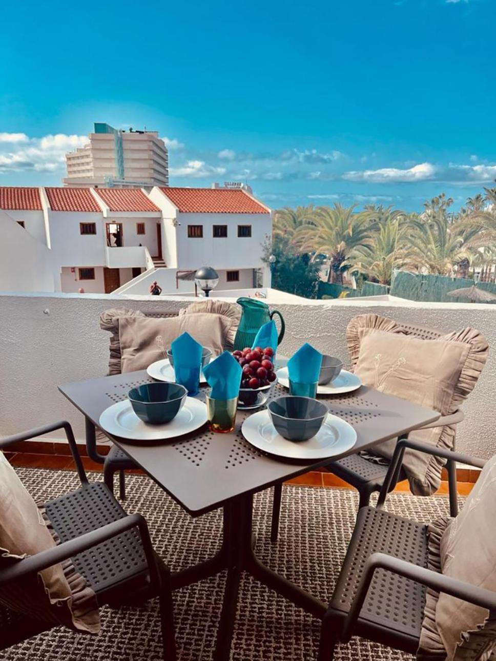 Coconut Apartament In Garden City Playa Feñabe Eksteriør billede